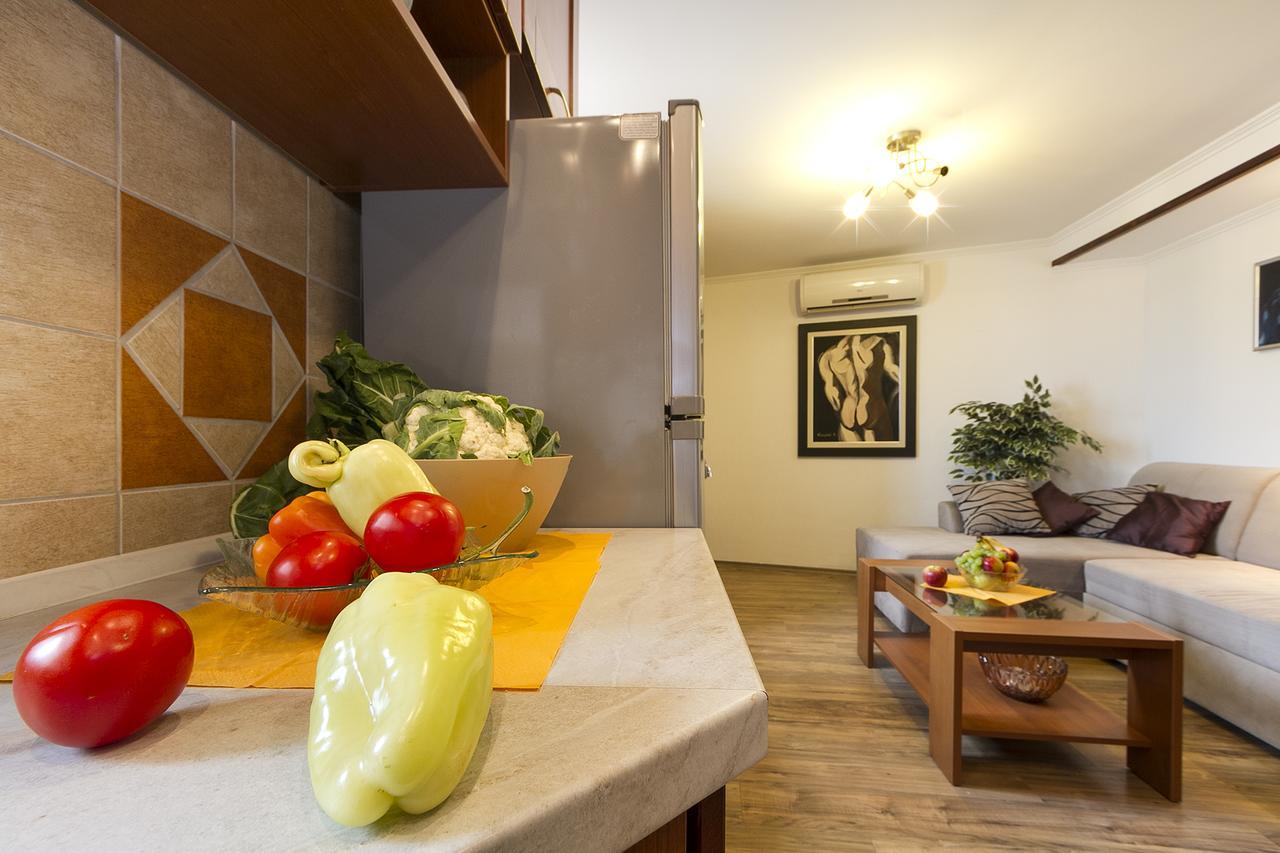 Apartment Nino Ровинь Номер фото